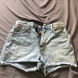 Billabong jeans shorts 26